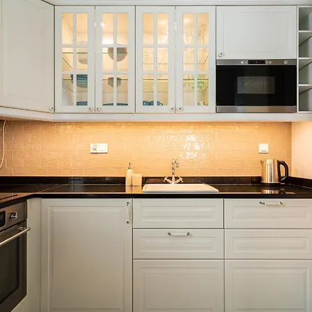 Rentplanet - Dubois * Βρότσλαβ