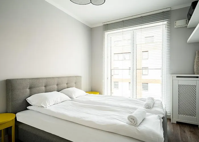 Rentplanet - Dubois Apartment *